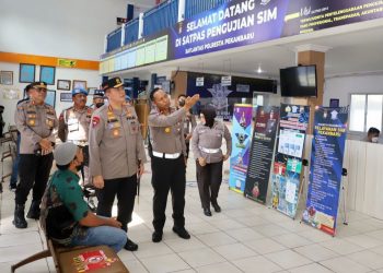 Sidak Satpas SIM, Irjen Iqbal: Jangan Ada yang Menyulitkan Masyarakat