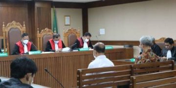 Terbukti Korupsi, Hakim Vonis 4 Tahun Penjara Dua Terdakwa Perkara KTP-el