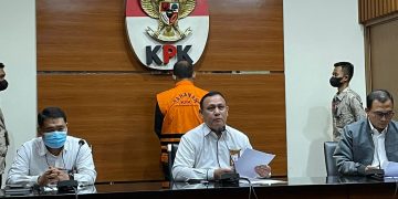 Ditetapkan Tersangka, KPK Langsung Tahan Hakim MA Edy Wibowo