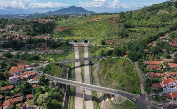 Tol Cisumdawu Seksi 2 dan 3 Beroperasi