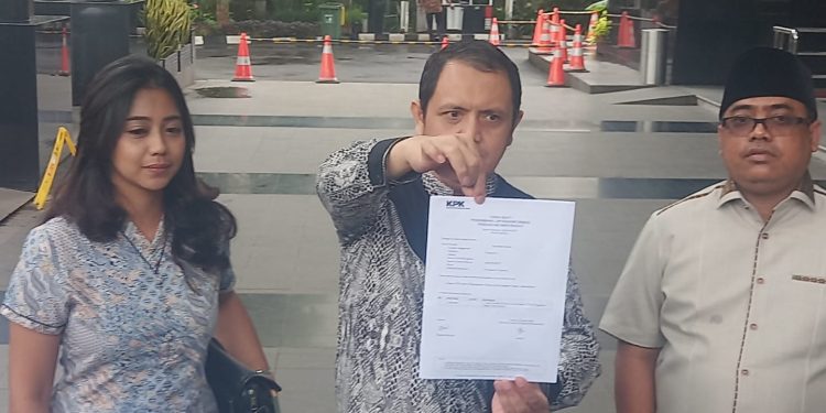 Diduga Mengalir Dana Suap Penanganan Kasus Investasi Asing, KPK Diminta Lacak Rekening Sejumlah Hakim “Nakal”