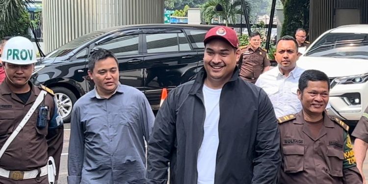 Diduga Terima Rp 27 Miliar, Kejagung Dalami Peran Menpora Dito Ariotedjo