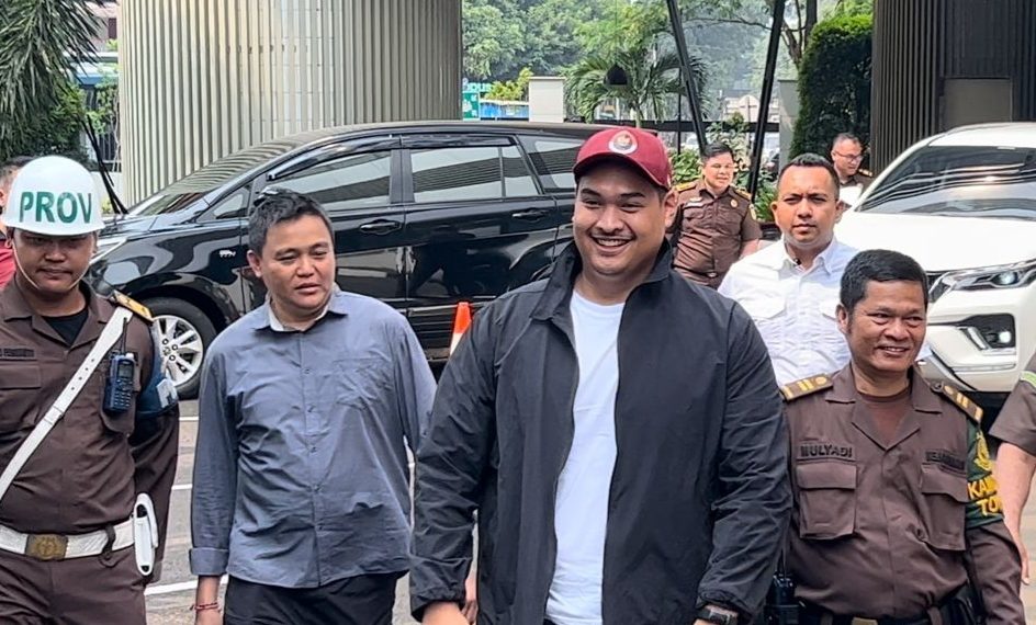 Diduga Terima Rp 27 Miliar, Kejagung Dalami Peran Menpora Dito Ariotedjo