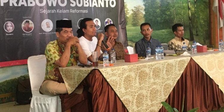 Peringati Hari HAM, Aktivis Mahasiswa Serang Bedah Buku Hitam Prabowo Subianto