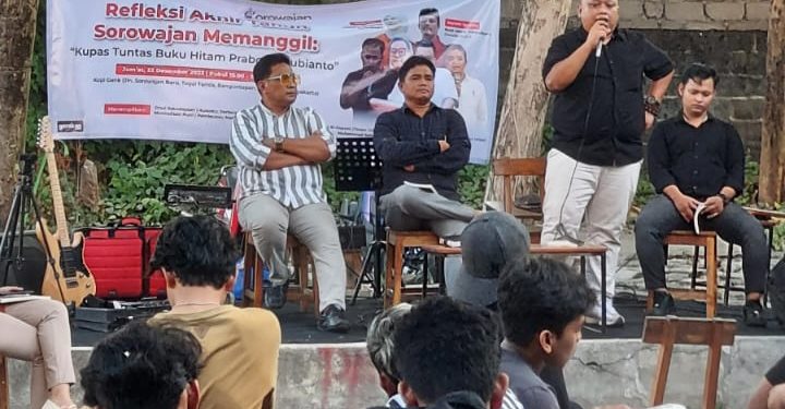Aktivis Sorowajan Diskusi Bedah Buku Hitam Prabowo