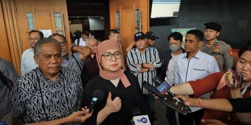 Hakim Tolak Eksepsi Karen Agustiawan, Sidang Masuk Agenda Pembuktian