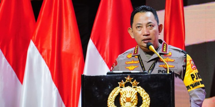 Di Rapim, Kapolri Tekankan Persatuan-Kesatuan Wujudkan Indonesia Emas 2045