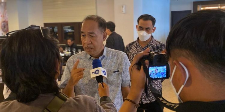 Ketua Komisi VIII DPR Ashabul Kahfi Lepas 450 Jemaah Haji Kloter 5 Asal Gowa Sulsel