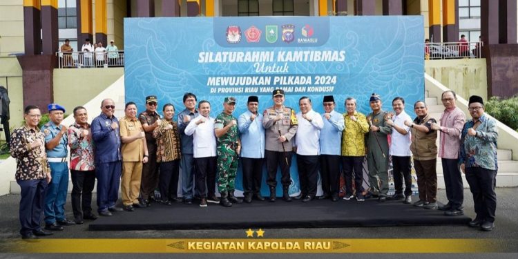 Jalin Silaturahmi, Kapolda Riau Ajak Paslon Ciptakan Pilkada Damai dan Meriah