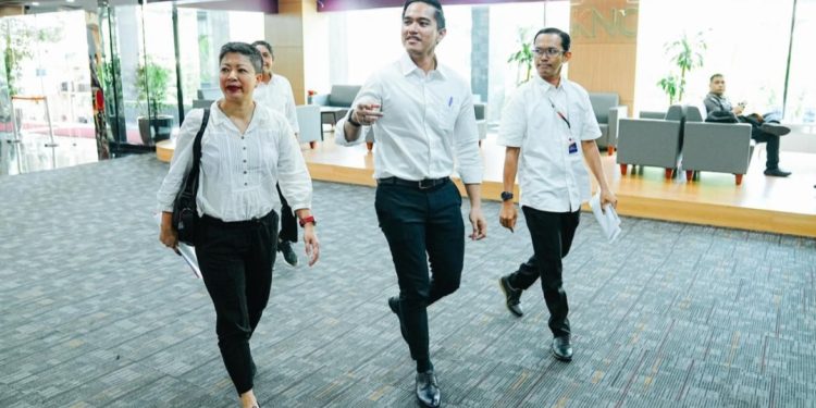 Polemik Jet Pribadi, Kaesang Datangi KPK Ngaku Nebeng Pesawat Temannya