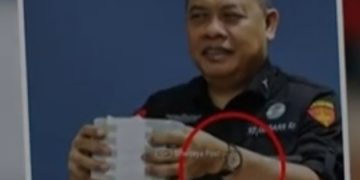 Dirdik Jampidsus Klarifikasi Tuduhan Jam Tangan Mewah, Katanya Harga 4 Jutaan