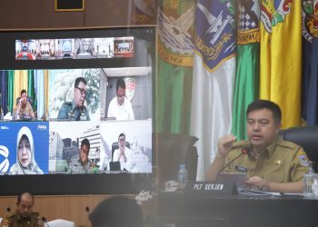 Kemendagri Singgung Peran Bulog Buntut Harga Beras Masih Tinggi