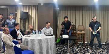 Didampingi Deretan Pejabat, Menko Yusril Hadiri Malam Apresiasi Karya Jurnalistik Iwakum 