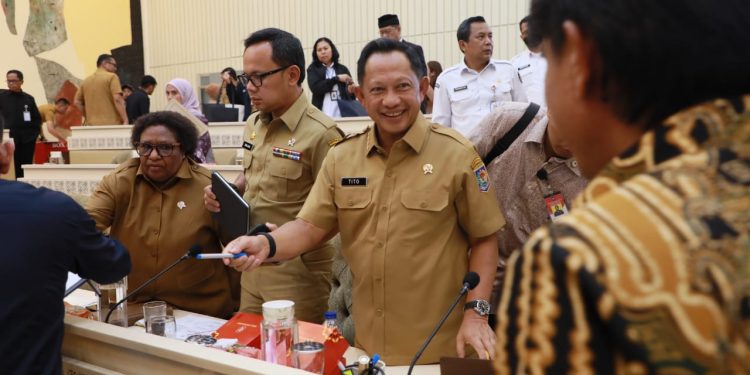 Pelantikan Kepala Daerah Non-Sengketa dan Hasil Putusan Dismissal MK Dijadwalkan Serentak