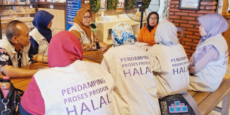Sertifikasi Halal RPH dan Produk UMKM Daerah Krusial Demi Respons Persaingan Dagang Global