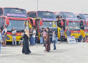 Terbitkan Surat Edaran, Kemendagri Ingatkan Pemda Siaga Dukung Kelancaran Arus Mudik 2025