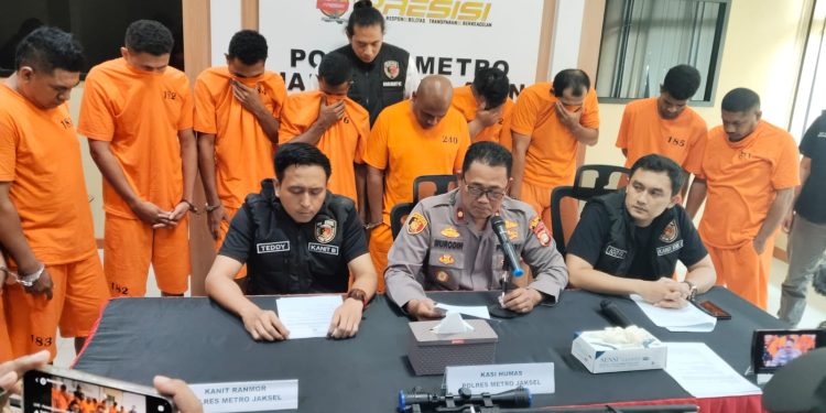 Bentrok Kemang Seret 10 Orang sebagai Tersangka, Sajam hingga Senapan Angin Disita Polisi