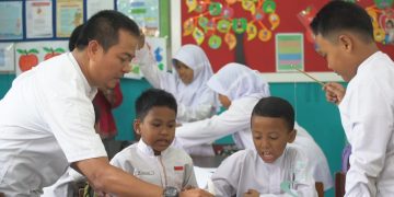 Kebijakan Dedi Mulyadi soal Masuk Sekolah Jam 6 Pagi Ditolak, P2G: Bisa Menurunkan Prestasi Akademik Anak!