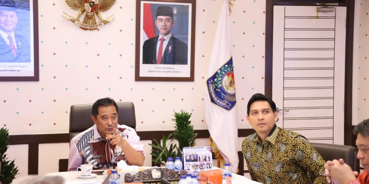 Disanksi Magang, Bupati Indramayu Lucky Hakim Diceramahi soal Politik hingga Pemerintahan oleh Kemendagri