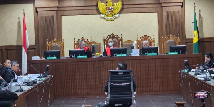 Hasto Tegur Keras Saeful Bahri Minta Uang Operasional PAW