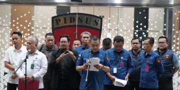 Kejagung Tetapkan Riza Chalid dan 8 Tersangka Baru Korupsi Minyak Mentah, Total 18 Pesakitan