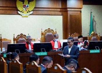 Hasto Sebut Tuntutan 7 Tahun Penjara Diatur oleh Kekuatan Eksternal di Luar KPK