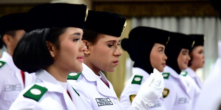 76 Anggota Paskibraka Kibarkan Merah Putih pada Upacara HUT ke-80 RI di Istana, Ini Daftarnya