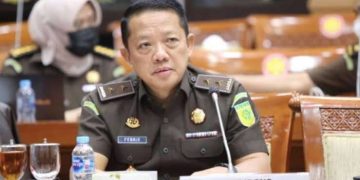 Ada Apa di Balik Upaya Penggeledahan Rumah Jampidsus? 