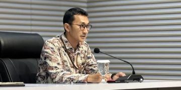 Diduga Mengetahui Duduk Perkara Korupsi Penyaluran Bansos, KPK Cegah Empat Orang ke Luar Negeri