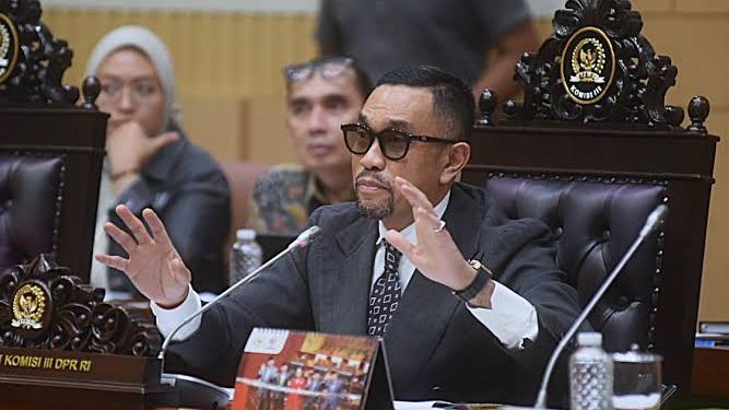 Rotasi Penugasan di Parlemen, Fraksi NasDem Geser Ahmad Sahroni ke Komisi I DPR RI