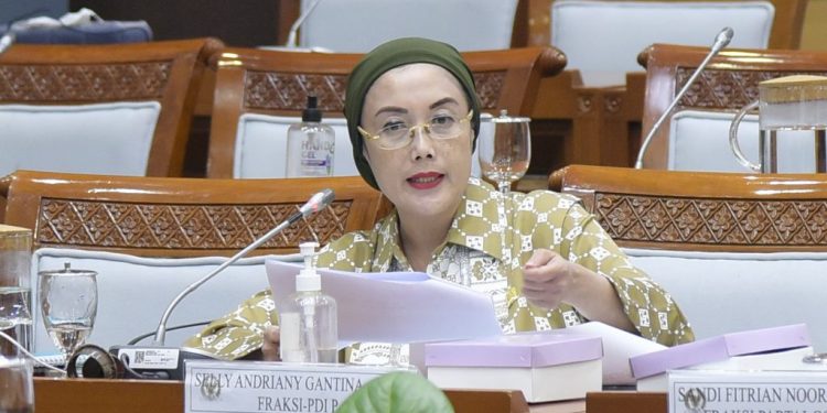 Tak sekadar ‘Ganti Baju’, Menteri Haji dan Umrah Diminta Gerak Cepat Isi Struktur Baru