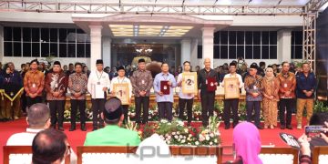 Abaikan Hak Publik Peroleh Informasi, KPU Didesak Cabut Aturan yang Merahasiakan Dokumen Capres-Cawapres!