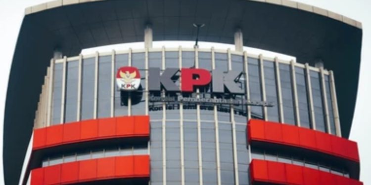 Hei KPK, Sudah Waktunya Umumkan Tersangka Korupsi Kuota Haji