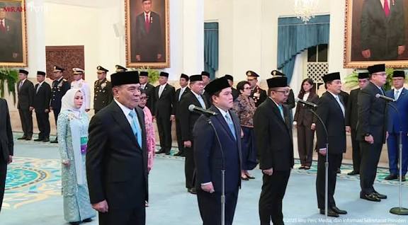Presiden Prabowo Lantik Djamari Chaniago sebagai Menko Polkam, Erick Thohir Jadi Menpora