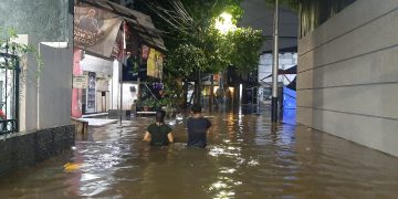 Imbas Hujan Deras Kamis Sore, 11 RT di Jaksel Masih Kebanjiran