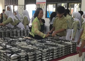 Korban Keracunan Capai 10.482 Anak, JPPI: Hentikan Semua Dapur MBG!