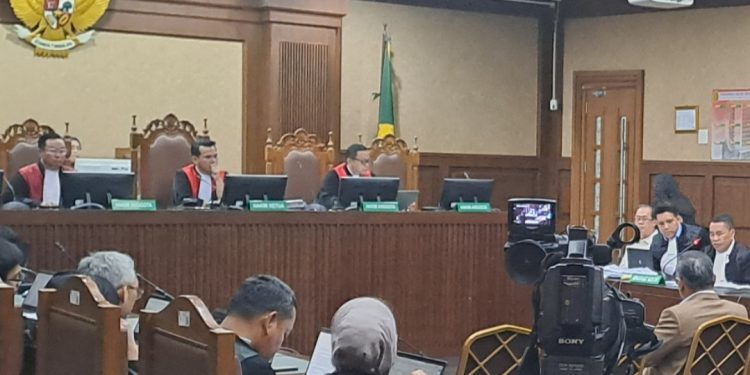Ahli Pidana UMJ Patahkan Dakwaan Jaksa dalam Sidang Korupsi Impor Gula