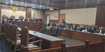 Publikasi Berita Negatif Bukan Pidana, Dakwaan Jaksa terhadap Tian Bahtiar Abaikan UU Pers