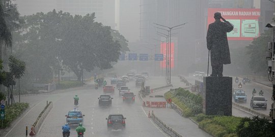 BMKG Perkirakan Seluruh Wilayah Jakarta Hari Ini Diguyur Hujan