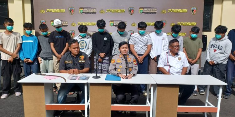 Bawa Sajam dan Air Cabai, 14 Remaja Ditangkap Polisi Usai Tawuran di Pesanggrahan