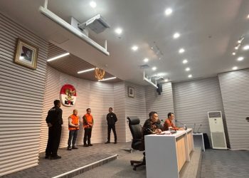 KPK Tahan 2 Tersangka Proyek Fiktif