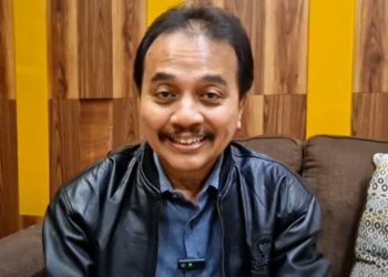 Ditetapkan Tersangka Kasus Ijazah Jokowi, Roy Suryo: Senyum Saja
