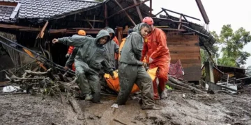 Tanggulangi Bencana Sumatera, Basarnas Tambah Personel