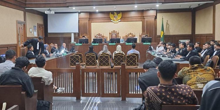 Kerry Riza: Tidak Ada Pekerjaan Fiktif Itu Tagihan Pertamina Sewa Tangki BBM