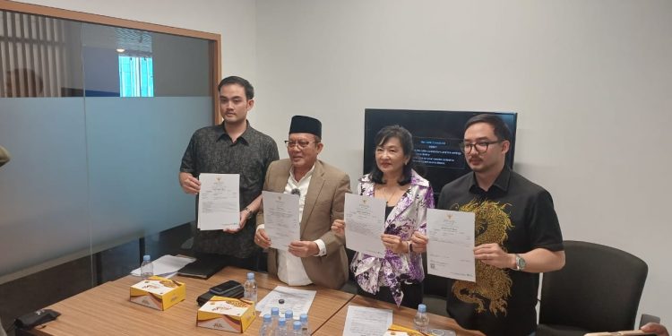 Buntut Review Negatif, Clairmont Kini Laporkan Food Vlogger Codeblu ke Bareskrim Polri
