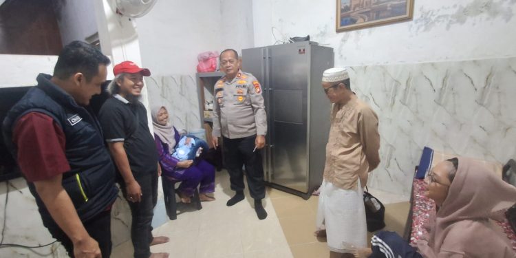 Miris! Bayi Perempuan Ditemukan di Gerobak Nasi Uduk Pejaten, Terselip Surat dari Sang Kakak