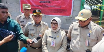 Tak Punya Izin PBG, Pemkot Jaksel Segel Lapangan Padel di Jagakarsa