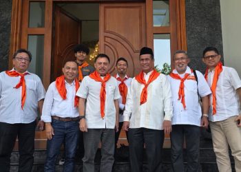 Peringati Hari Jadi Ke-40, SAR Unhas Temui Andi Amran