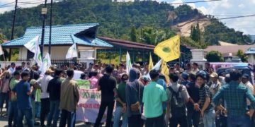 AMPM Tapanuli Tengah Minta Pemda dan DPRD Tuntaskan Penanganan Bantuan Bencana