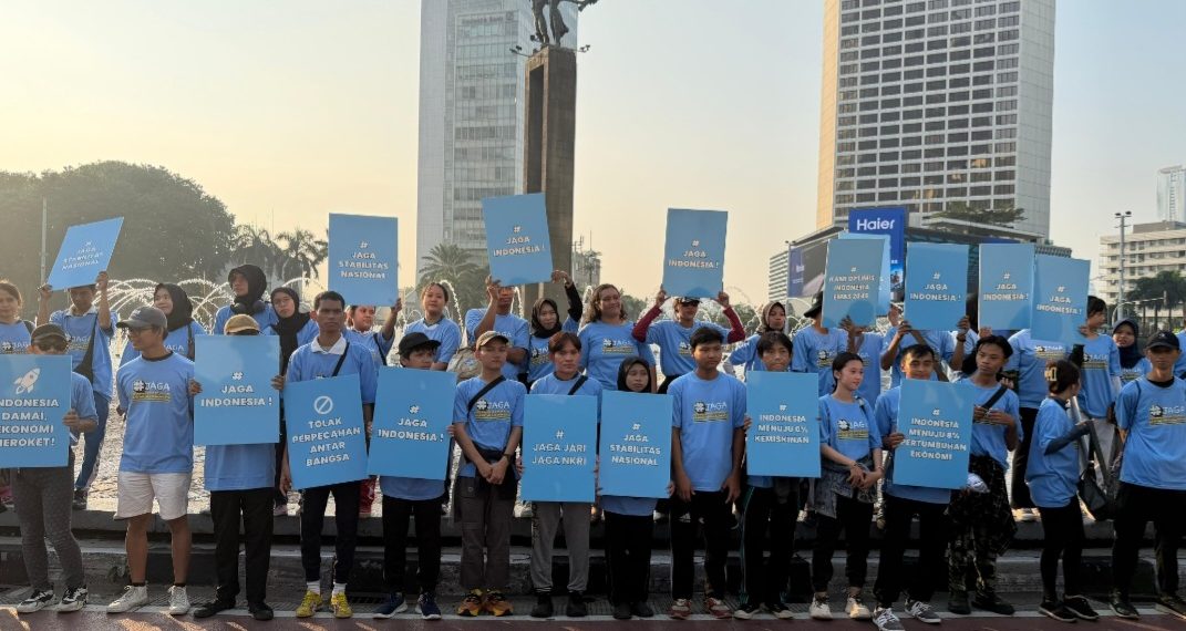 Puluhan Pemuda Gelar Gerakan Moral #JagaIndonesia di CFD Bundaran HI